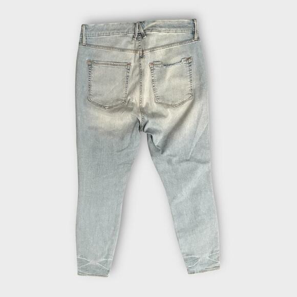 GOOD AMERICAN Good Legs High Waist Crop Jeans Size 16 - Picture 3 of 8